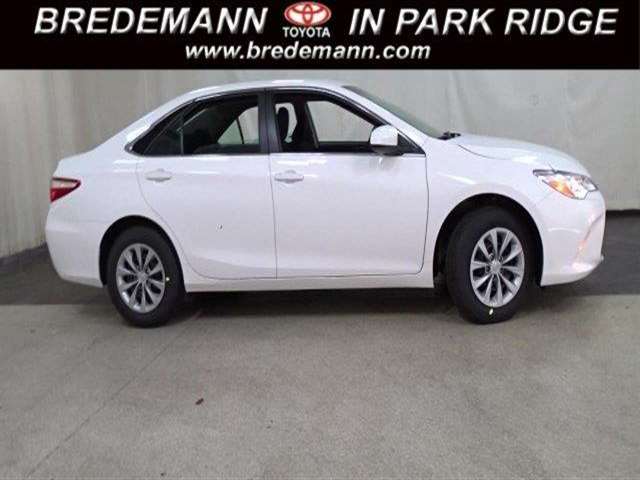 2017 Toyota Camry LE 4Dr Sedan